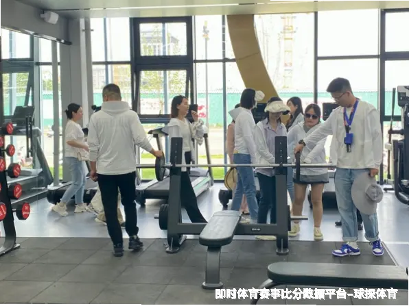 走进我们